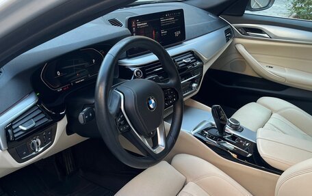 BMW 5 серия, 2022 год, 4 800 000 рублей, 7 фотография