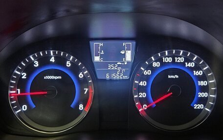 Hyundai Solaris II рестайлинг, 2016 год, 1 045 000 рублей, 10 фотография