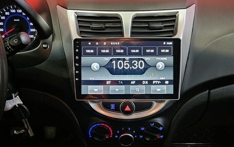 Hyundai Solaris II рестайлинг, 2016 год, 1 045 000 рублей, 11 фотография