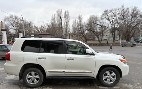 Toyota Land Cruiser 200, 2012 год, 3 400 000 рублей, 2 фотография