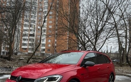 Volkswagen Golf R VII, 2019 год, 3 990 000 рублей, 1 фотография