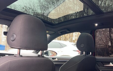 Volkswagen Golf R VII, 2019 год, 3 990 000 рублей, 11 фотография