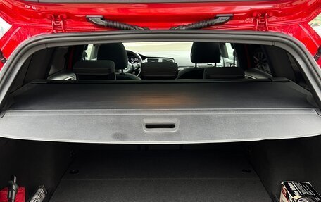 Volkswagen Golf R VII, 2019 год, 3 990 000 рублей, 15 фотография