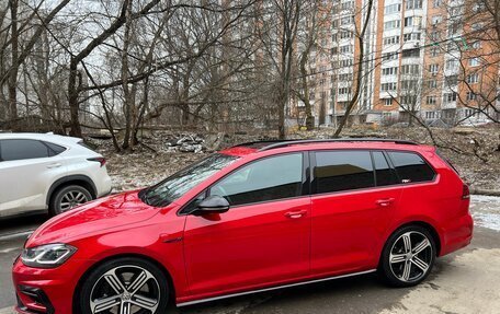 Volkswagen Golf R VII, 2019 год, 3 990 000 рублей, 18 фотография