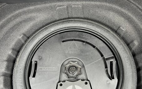 Volkswagen Golf R VII, 2019 год, 3 990 000 рублей, 17 фотография