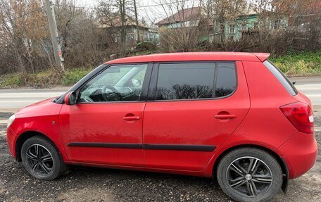 Skoda Fabia II, 2009 год, 490 000 рублей, 2 фотография