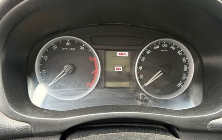 Skoda Fabia II, 2009 год, 490 000 рублей, 8 фотография