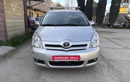 Toyota Corolla Verso I, 2006 год, 800 000 рублей, 7 фотография