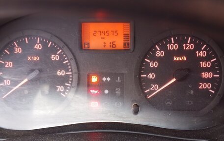 Renault Logan I, 2006 год, 220 000 рублей, 10 фотография