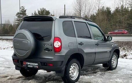 Chevrolet Niva I рестайлинг, 2016 год, 617 000 рублей, 25 фотография