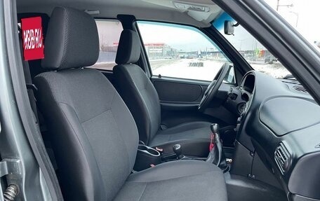 Chevrolet Niva I рестайлинг, 2016 год, 617 000 рублей, 16 фотография