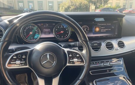 Mercedes-Benz E-Класс, 2018 год, 2 299 000 рублей, 9 фотография