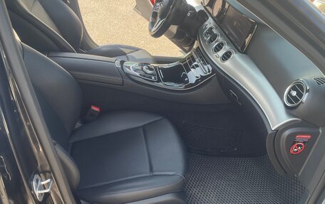 Mercedes-Benz E-Класс, 2018 год, 2 299 000 рублей, 12 фотография