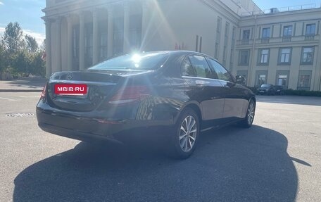 Mercedes-Benz E-Класс, 2018 год, 2 299 000 рублей, 4 фотография