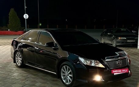 Toyota Camry, 2012 год, 1 575 000 рублей, 2 фотография