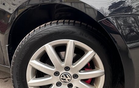 Volkswagen Jetta VI, 2009 год, 690 000 рублей, 11 фотография