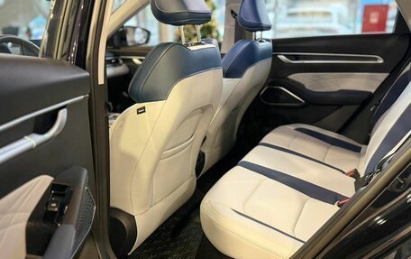 Geely Emgrand, 2023 год, 1 878 000 рублей, 13 фотография