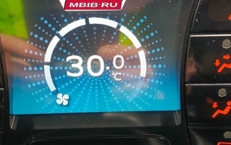 Nissan Juke II, 2012 год, 930 000 рублей, 11 фотография