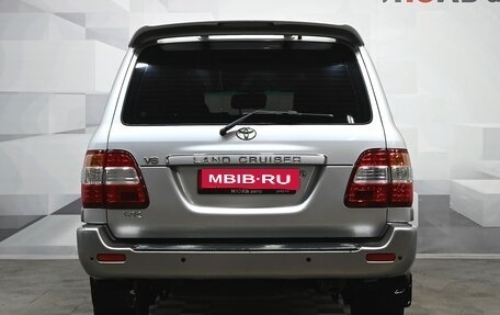 Toyota Land Cruiser 100 рестайлинг 2, 2006 год, 2 400 000 рублей, 6 фотография