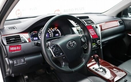 Toyota Camry, 2014 год, 2 050 000 рублей, 8 фотография