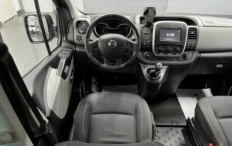 Nissan NV300, 2018 год, 2 995 000 рублей, 13 фотография