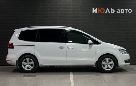 Volkswagen Sharan II, 2013 год, 1 465 000 рублей, 5 фотография