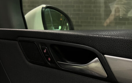 Volkswagen Sharan II, 2013 год, 1 465 000 рублей, 20 фотография