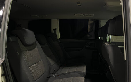 Volkswagen Sharan II, 2013 год, 1 465 000 рублей, 14 фотография