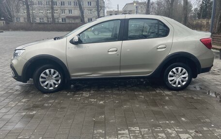 Renault Logan II, 2019 год, 1 000 000 рублей, 3 фотография