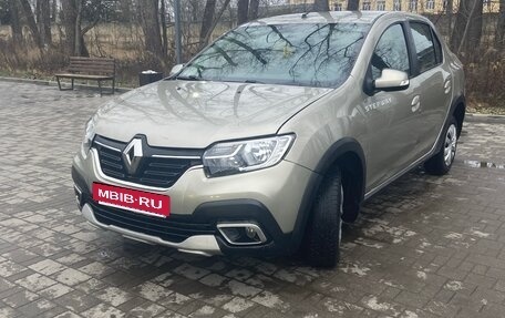 Renault Logan II, 2019 год, 1 000 000 рублей, 2 фотография