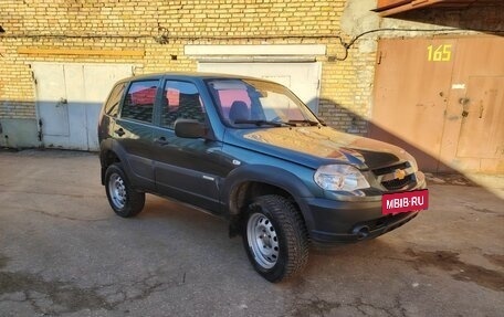 Chevrolet Niva I рестайлинг, 2013 год, 470 000 рублей, 3 фотография