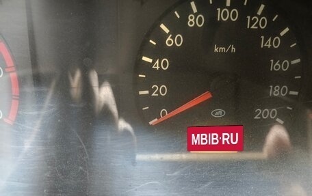 ЛуАЗ Patriot, 2011 год, 800 000 рублей, 3 фотография