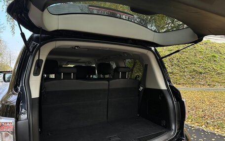 Nissan Patrol, 2011 год, 2 080 000 рублей, 7 фотография