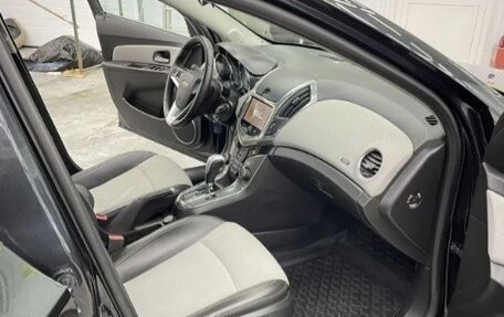 Chevrolet Cruze II, 2014 год, 890 000 рублей, 8 фотография