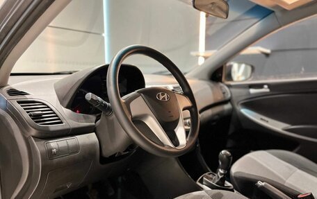Hyundai Solaris II рестайлинг, 2013 год, 790 000 рублей, 11 фотография