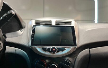 Hyundai Solaris II рестайлинг, 2013 год, 790 000 рублей, 15 фотография