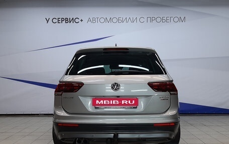 Volkswagen Tiguan II, 2017 год, 1 990 000 рублей, 4 фотография