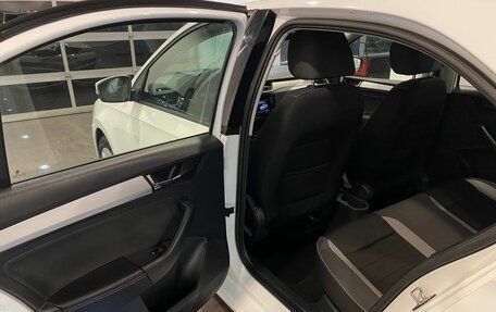 Skoda Rapid I, 2018 год, 1 345 000 рублей, 24 фотография