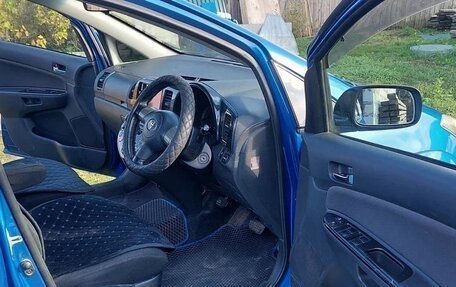 Toyota Wish II, 2004 год, 630 000 рублей, 7 фотография