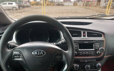 KIA cee'd III, 2015 год, 700 000 рублей, 16 фотография