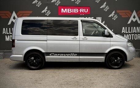 Volkswagen Caravelle T5, 2005 год, 1 195 000 рублей, 9 фотография
