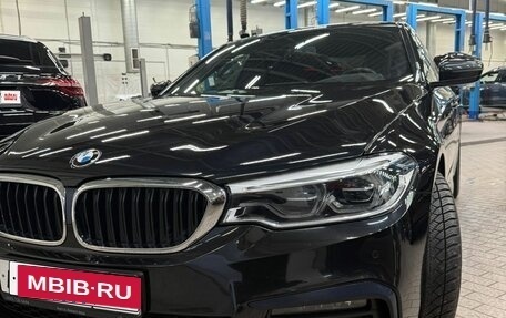 BMW 5 серия, 2019 год, 5 300 000 рублей, 3 фотография