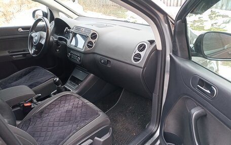 Volkswagen Golf Plus II, 2012 год, 800 000 рублей, 5 фотография