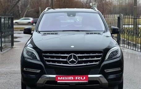 Mercedes-Benz M-Класс, 2013 год, 2 050 000 рублей, 2 фотография