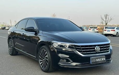 Volkswagen Passat B8 рестайлинг, 2022 год, 1 850 032 рублей, 3 фотография