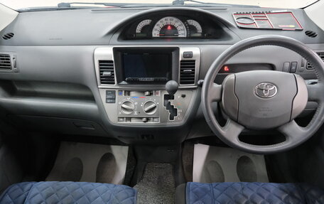 Toyota Raum II, 2009 год, 1 229 000 рублей, 14 фотография