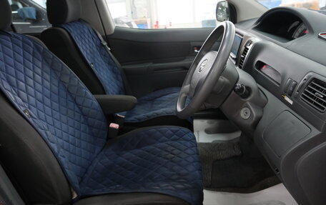 Toyota Raum II, 2009 год, 1 229 000 рублей, 8 фотография