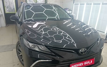 Toyota Camry, 2023 год, 4 400 000 рублей, 1 фотография