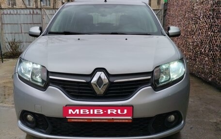 Renault Sandero II рестайлинг, 2018 год, 950 000 рублей, 2 фотография