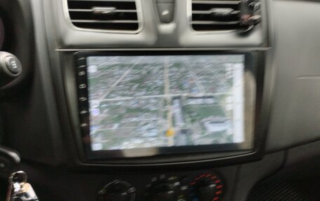 Renault Sandero II рестайлинг, 2018 год, 950 000 рублей, 8 фотография